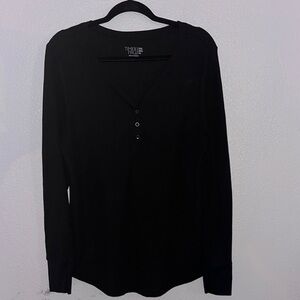 Time and Tru Black V-Neck Long Sleeve